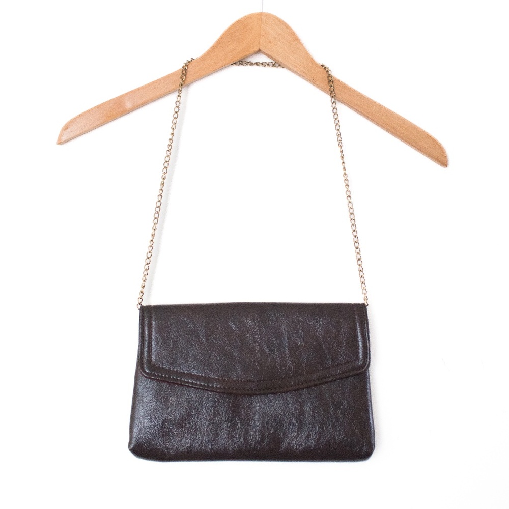 Vintage 80’s/90’s Dark Brown Minimalist Purse with Gold Tone Link Chain Strap